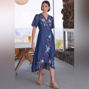 Johnny Was Workshop Blue Floral embroidered Nico Wrap Dress size medium